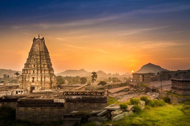 Hampi Badami tour